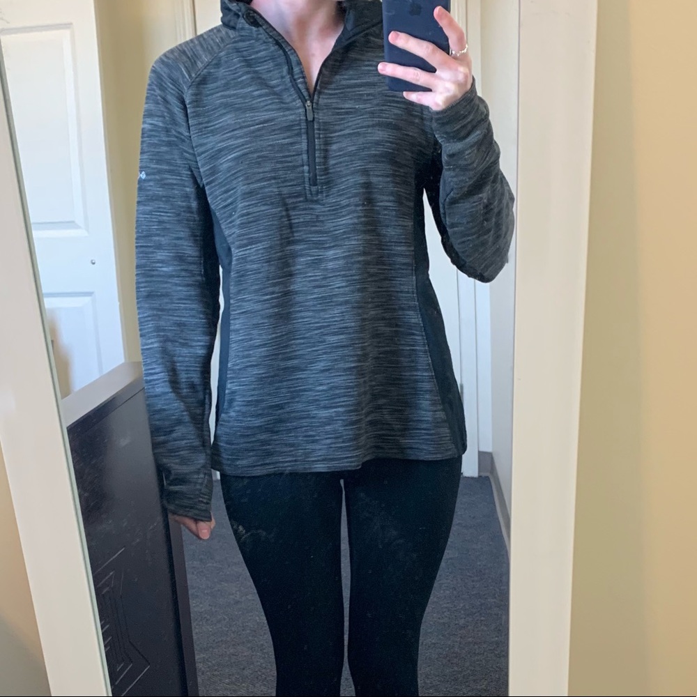 Grey Columbia Quarterzip